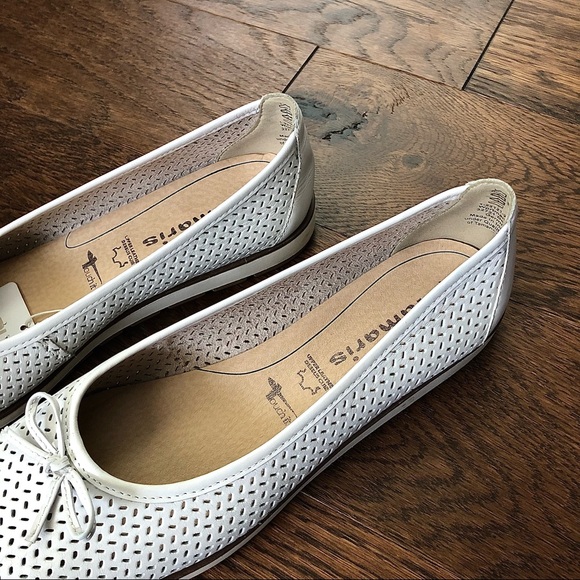 Tamaris White Flats with Touch It Technology in Size 9.5 - Picture 4 of 11